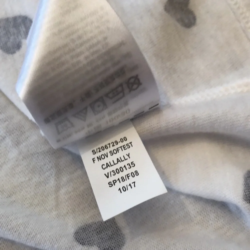 NWOT Old Navy White Blue Heart Relaxed Fit T-shirt Size XXL 16